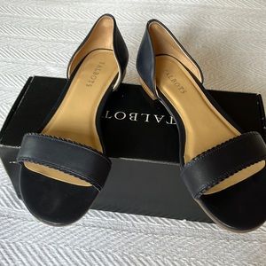 Talbots indigo all leather sandals in size 8.